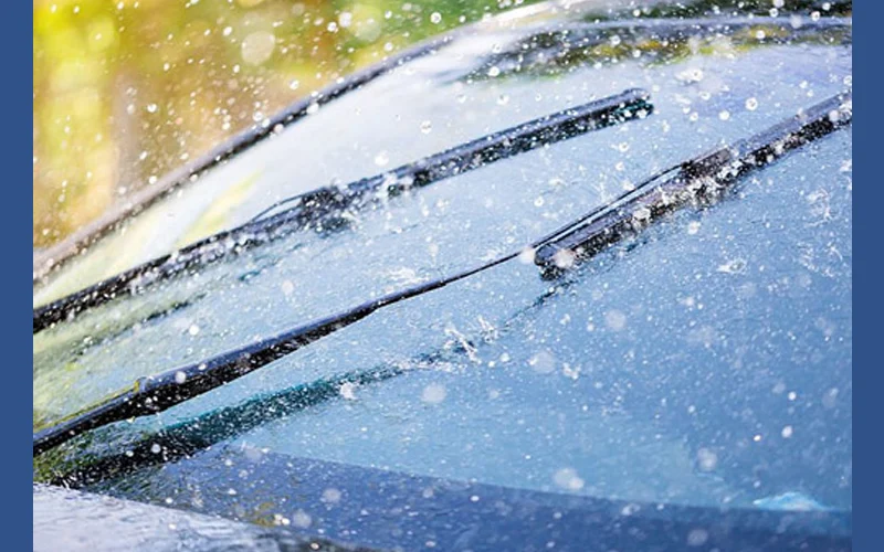 Comparing gel wiper blades with regular wiper blades