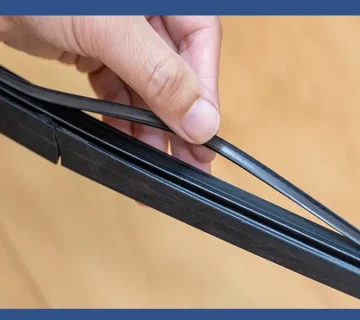 Structure and function of car wipers